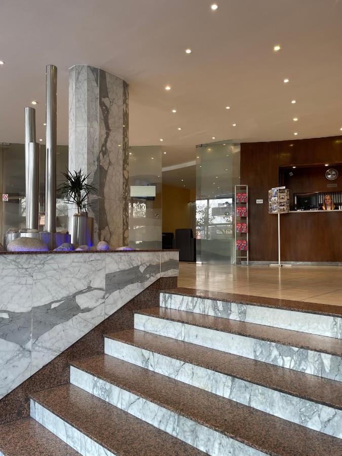 פראג Luxury Family Hotel Bila Labut מראה חיצוני תמונה
