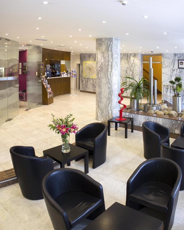 פראג Luxury Family Hotel Bila Labut מראה חיצוני תמונה