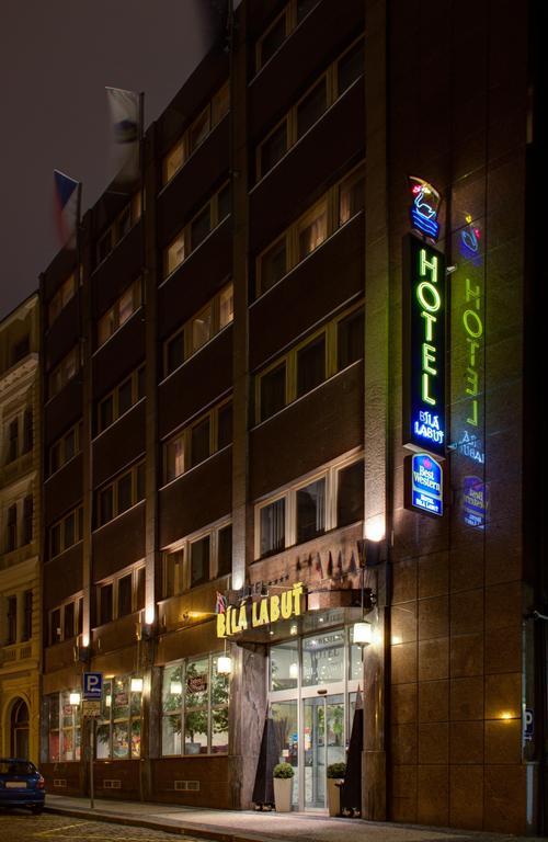 פראג Luxury Family Hotel Bila Labut מראה חיצוני תמונה